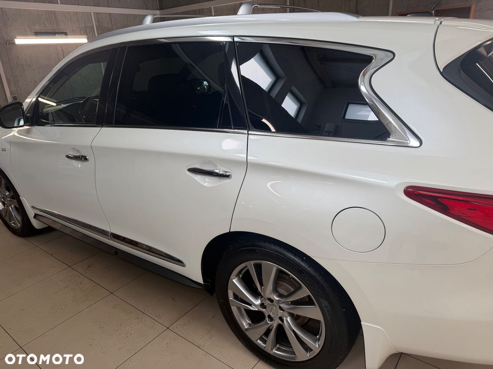 Infiniti QX60 - 38
