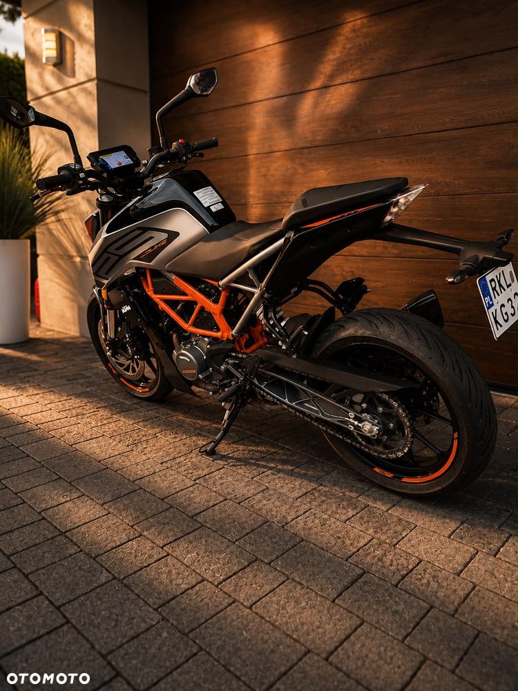 KTM Duke 125 - 12