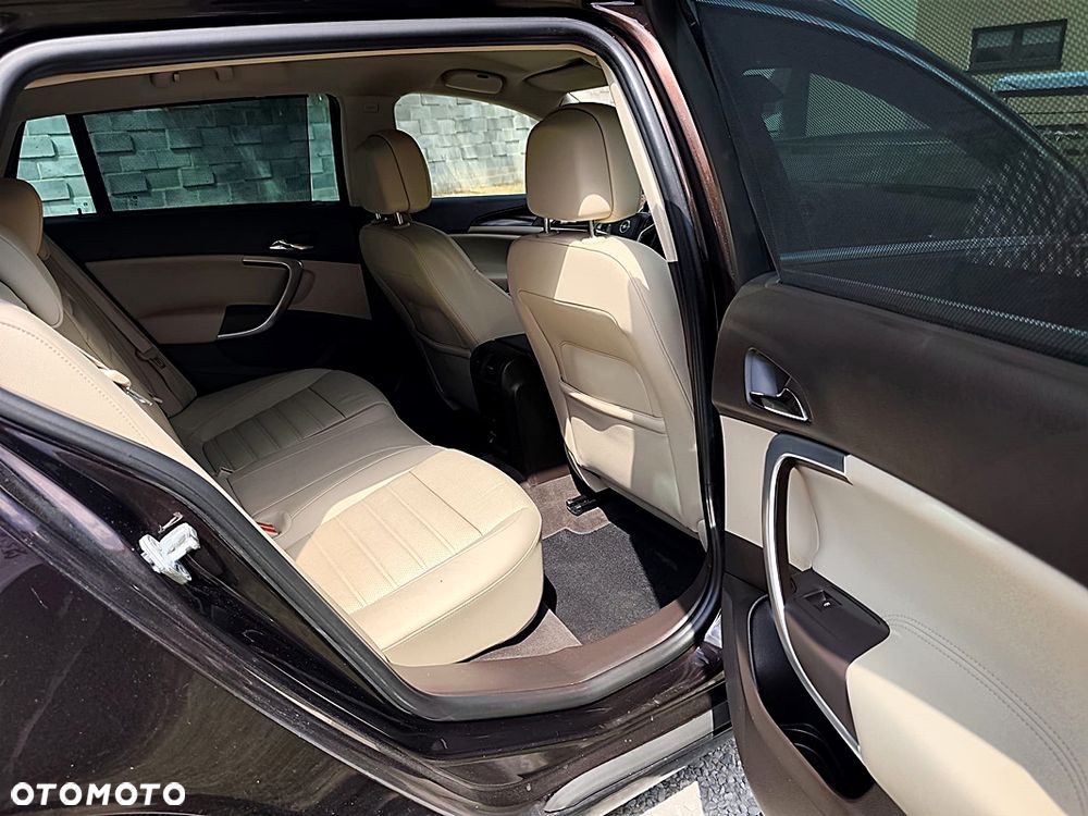 Opel Insignia 2.0 CDTI 4x4 Design Edition - 18