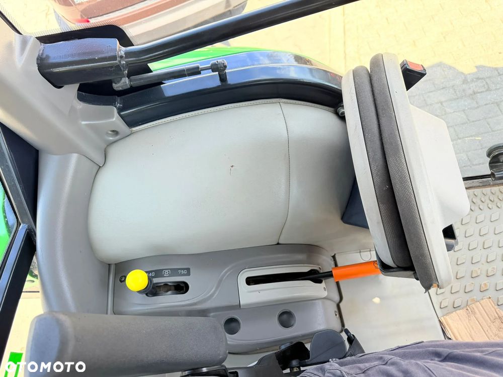 Deutz-Fahr Agrotron 5105.4 G - 17