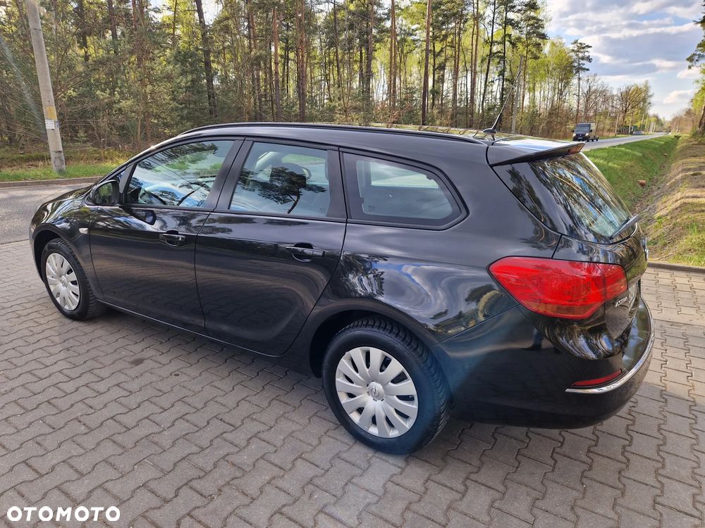 Opel Astra - 20