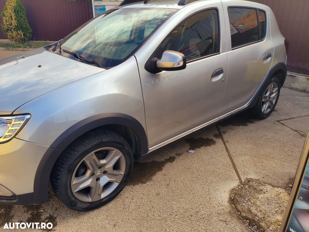 Dacia Sandero Stepway 0.9 TCe - 10