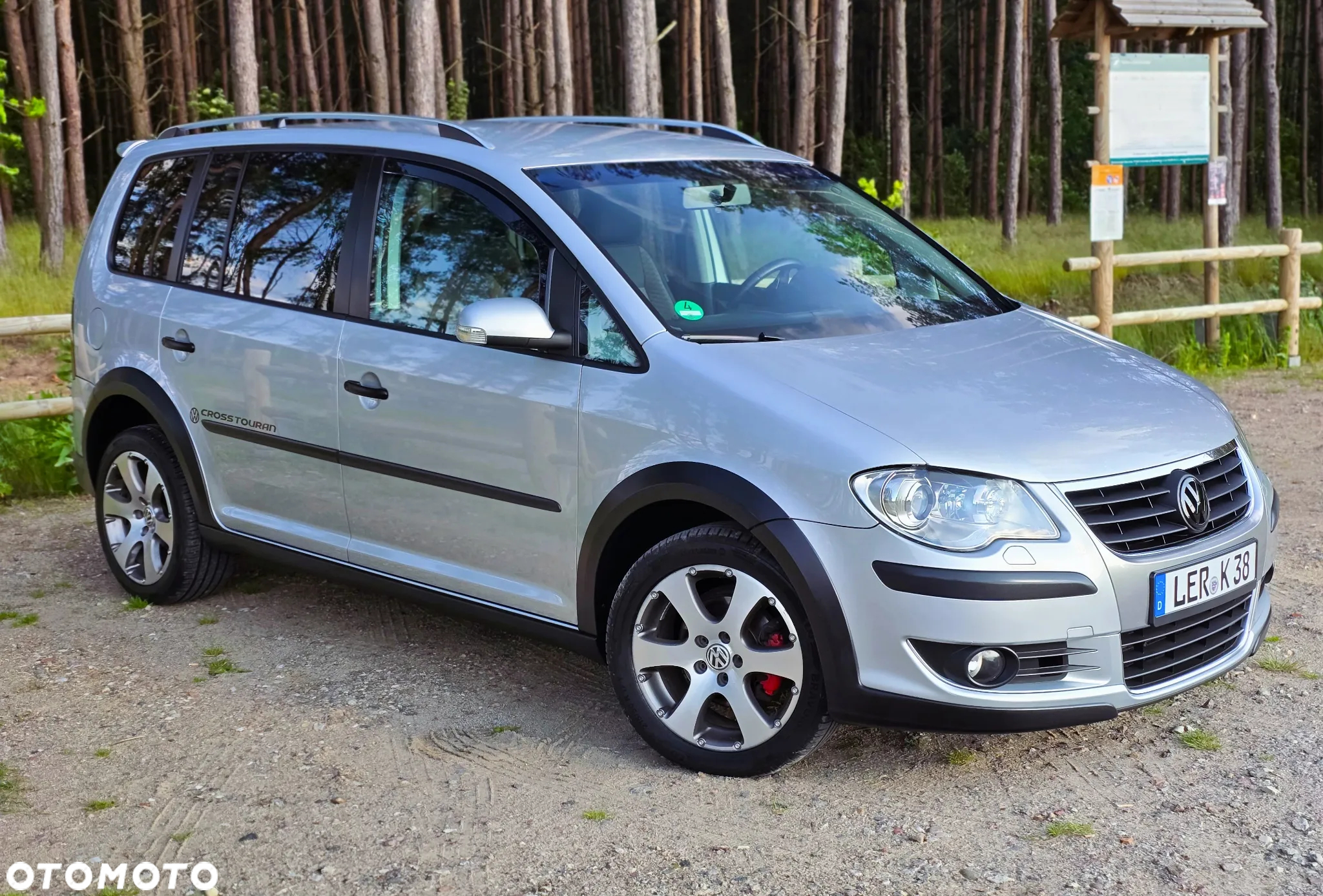 Volkswagen Touran 1.9 TDI DPF Cross - 3