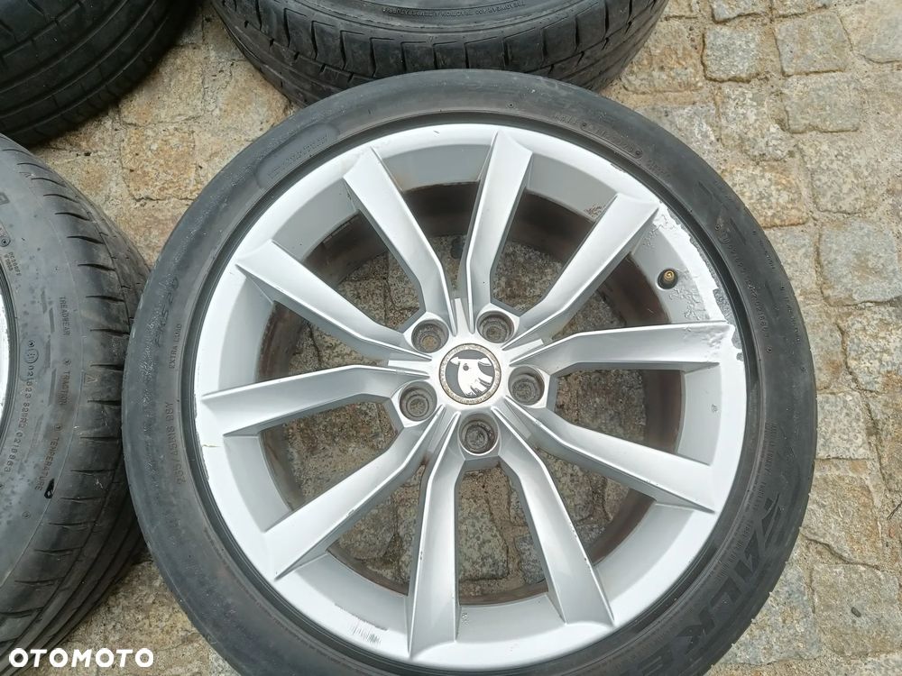 Felgi Aluminiowe 18 Skoda Superb 5x112 ET44 Seat Audi VW 3V0601025J - 8