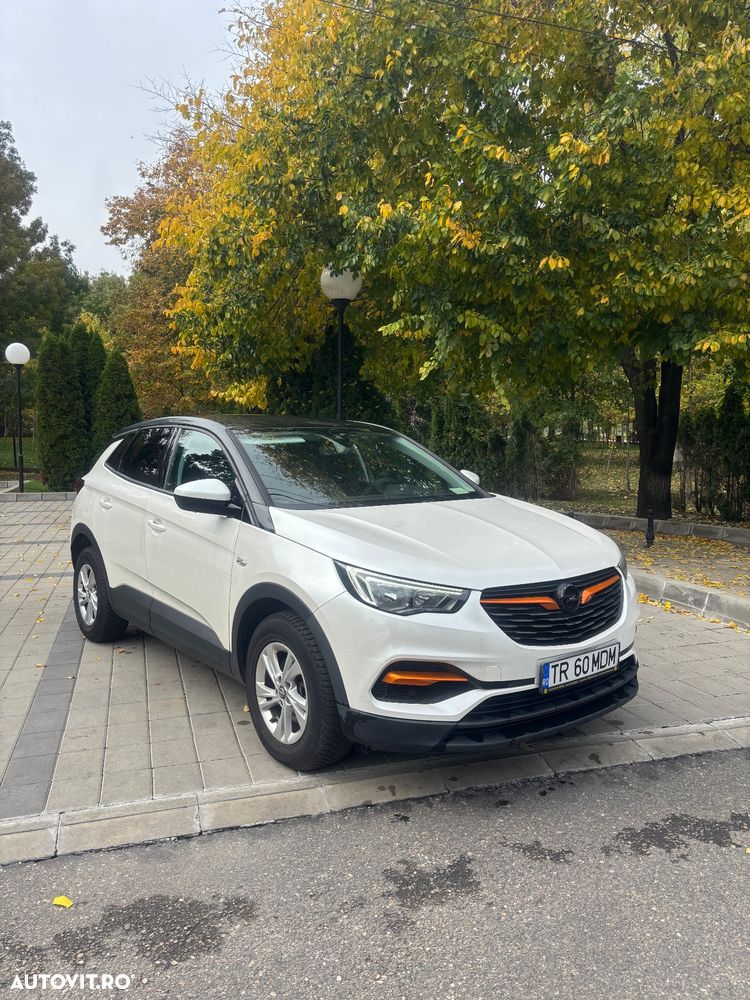 Opel Astra 1.2 Turbo Start/Stop - 2