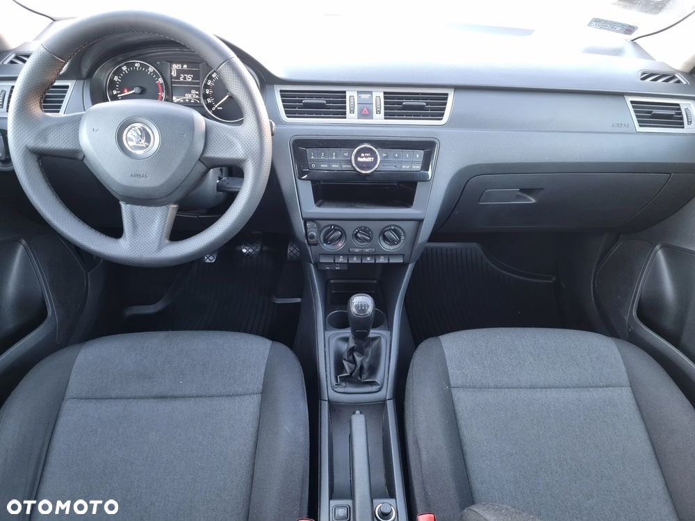 Skoda RAPID 1.2 TSI Active - 11