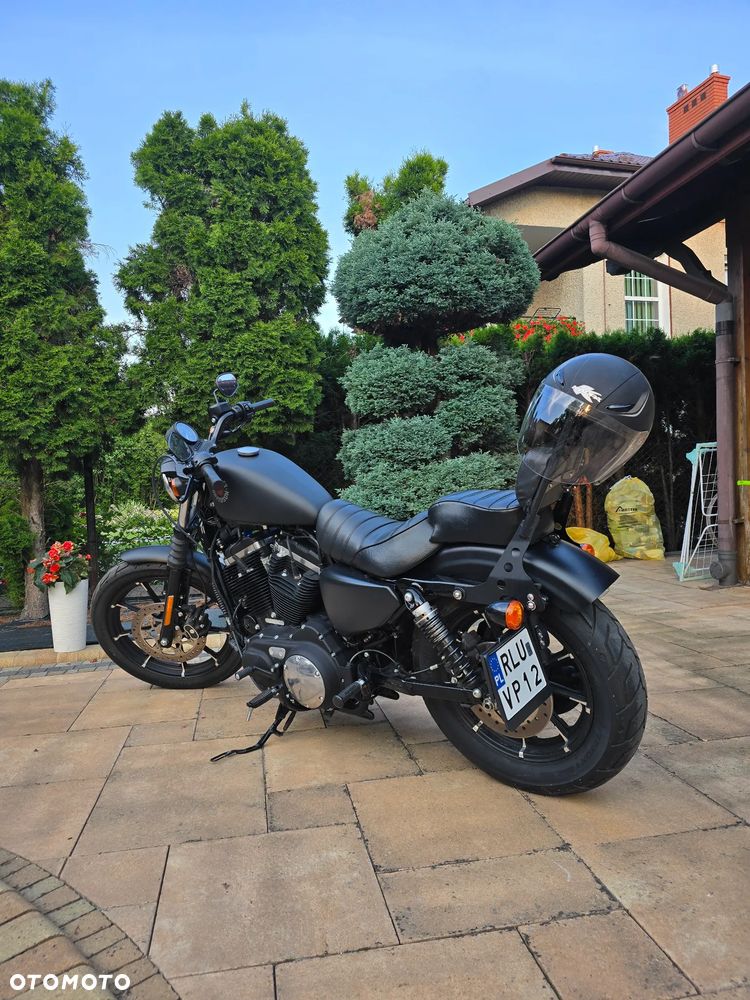 Harley-Davidson Sportster Iron 883 - 10
