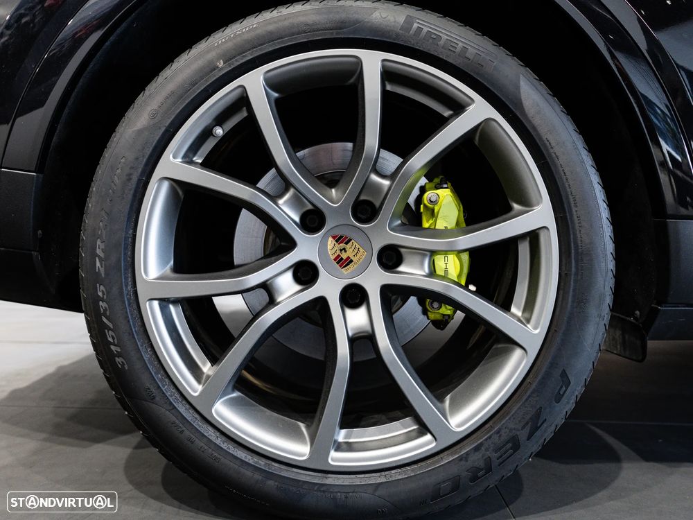 Porsche Cayenne E-Hybrid - 15