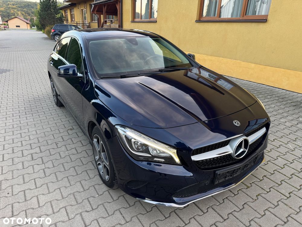 Mercedes-Benz CLA 180 d 7G-DCT Peak Edition - 37
