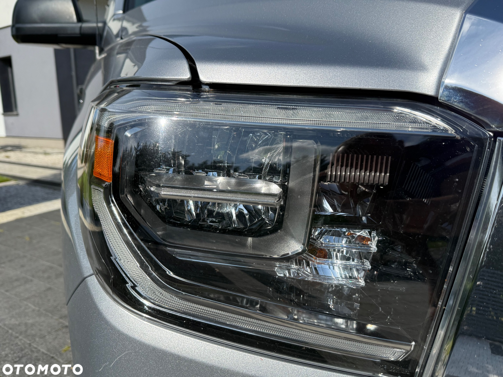 Toyota Tundra - 16