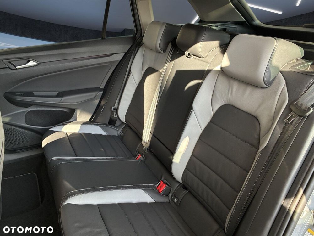 Volkswagen Golf Variant - 7