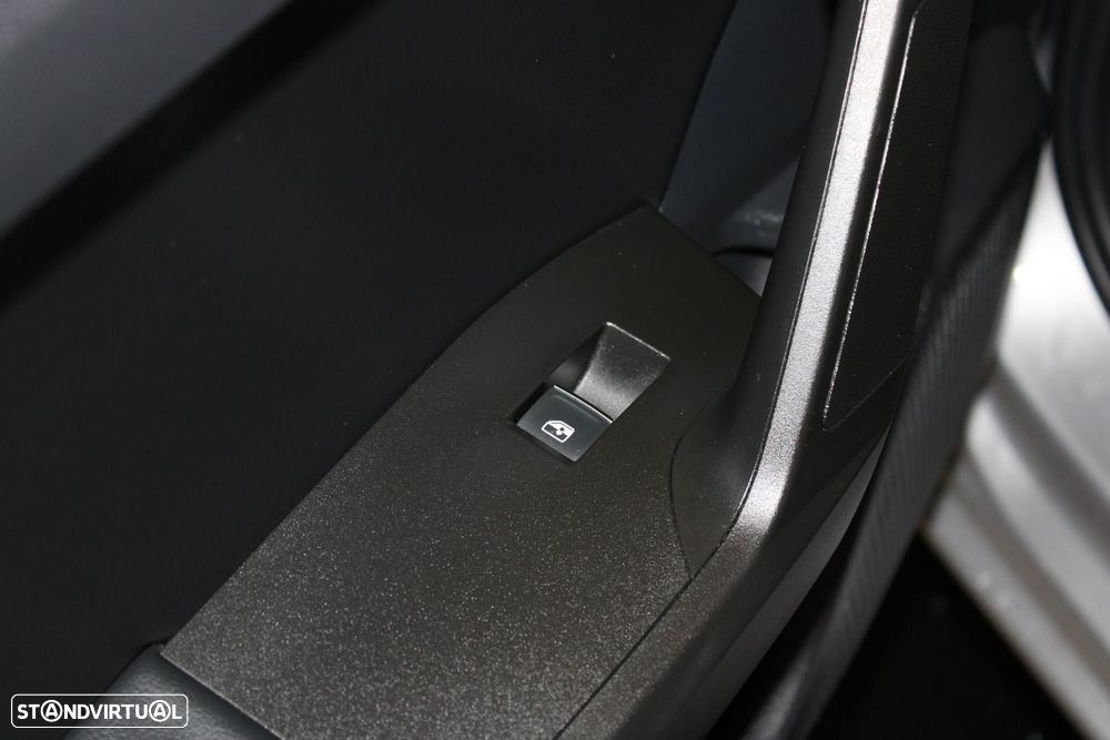 SEAT Leon ST 2.0 TDI FR DSG - 27