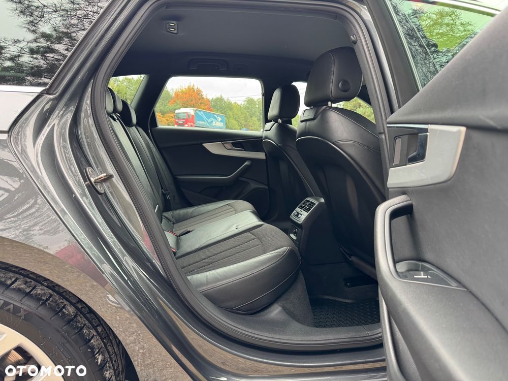 Audi A4 Avant 40 TDI S Line S tronic - 16