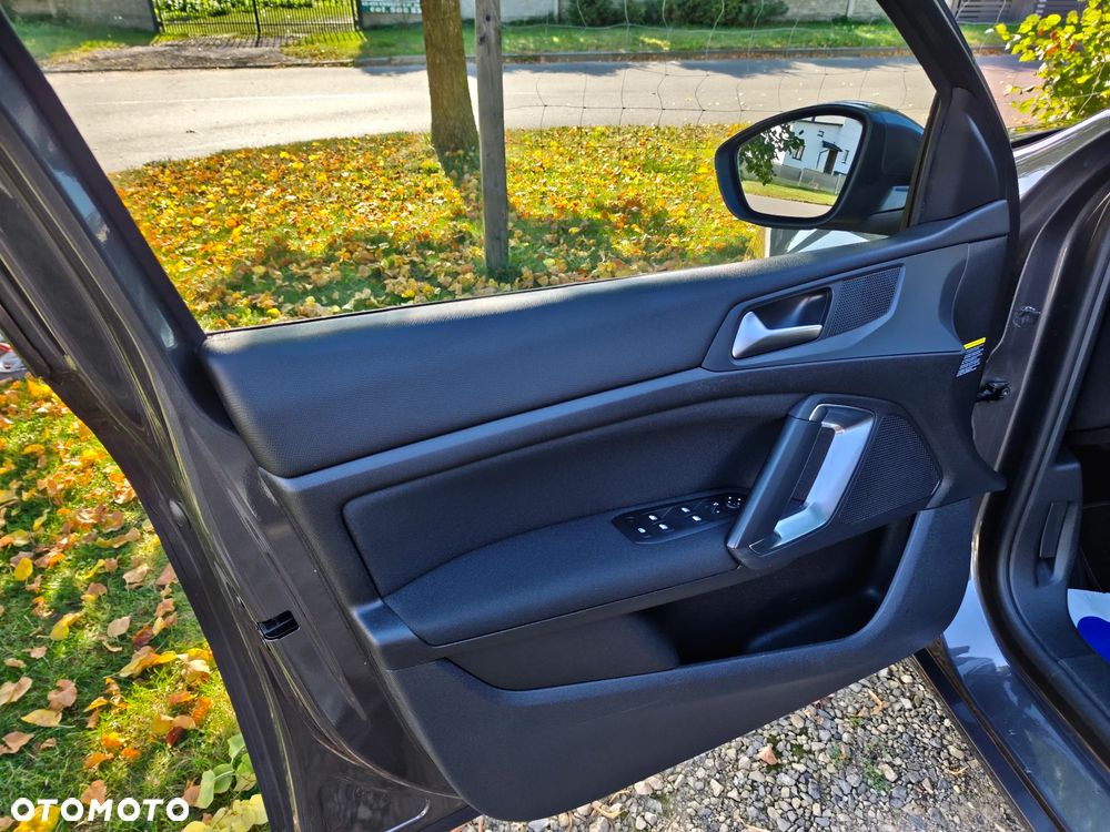 Peugeot 308 BlueHDi 150 EAT6 Stop & Start Business-Line - 28