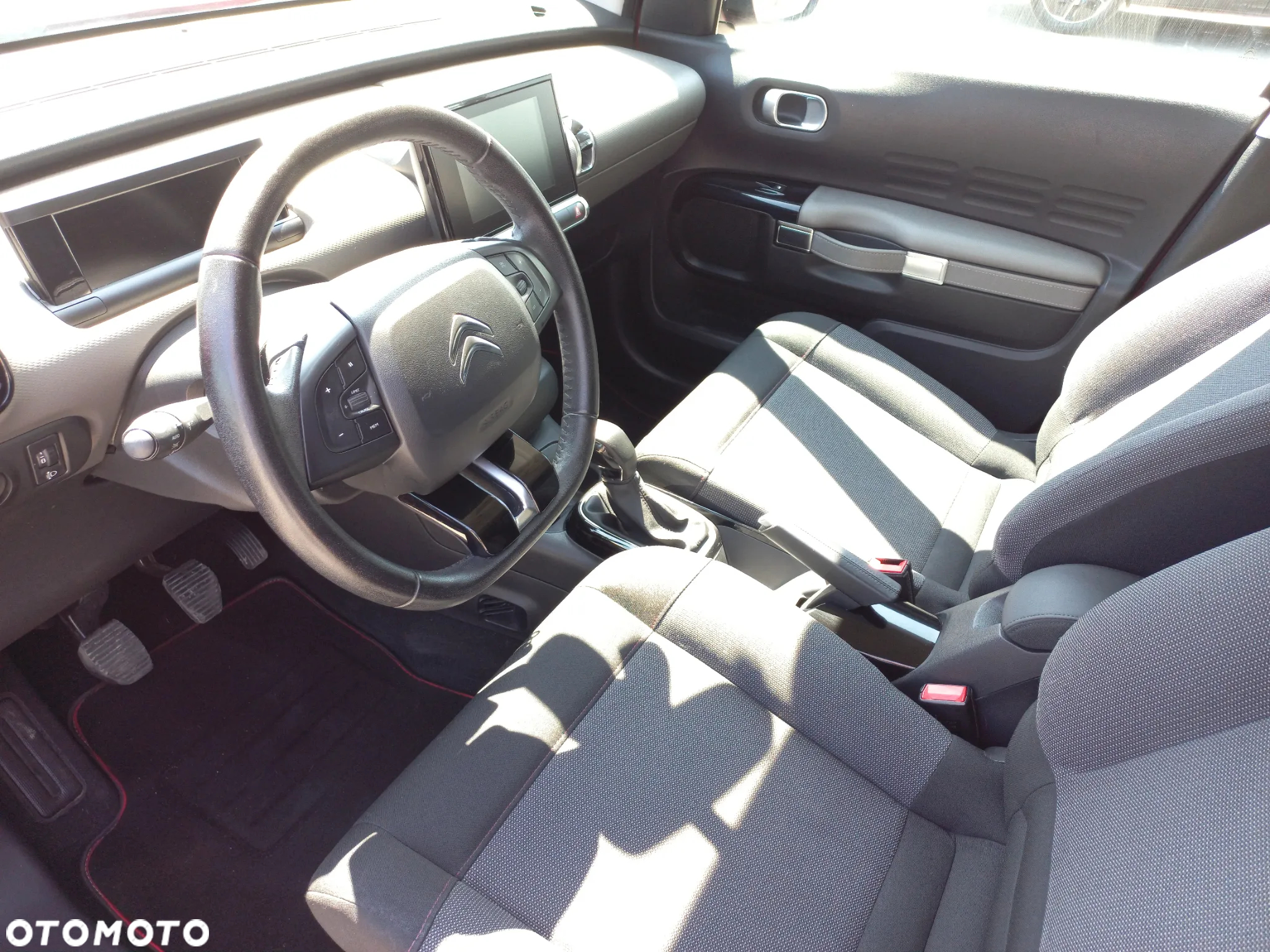 Citroën C4 Cactus 1.2 PureTech Feel S&S - 10