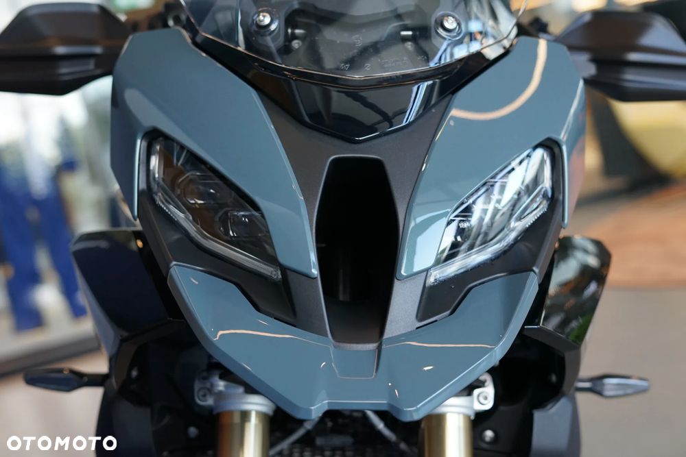 BMW XR - 11