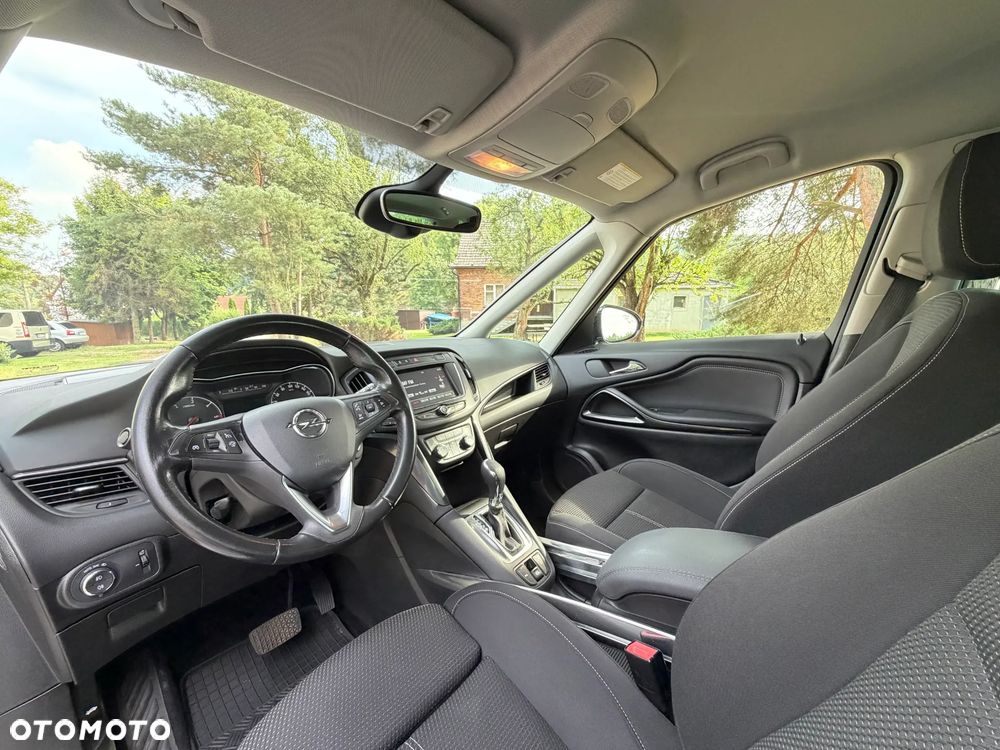 Opel Zafira 2.0 D (CDTI) Automatik Innovation - 17