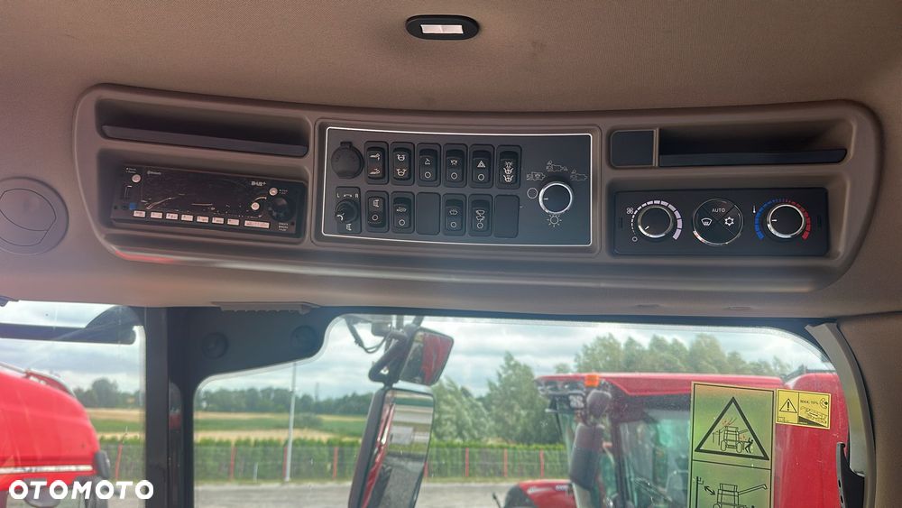 Case IH Axial Flow 8250 - 6