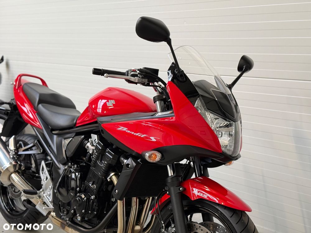 Suzuki Bandit - 8