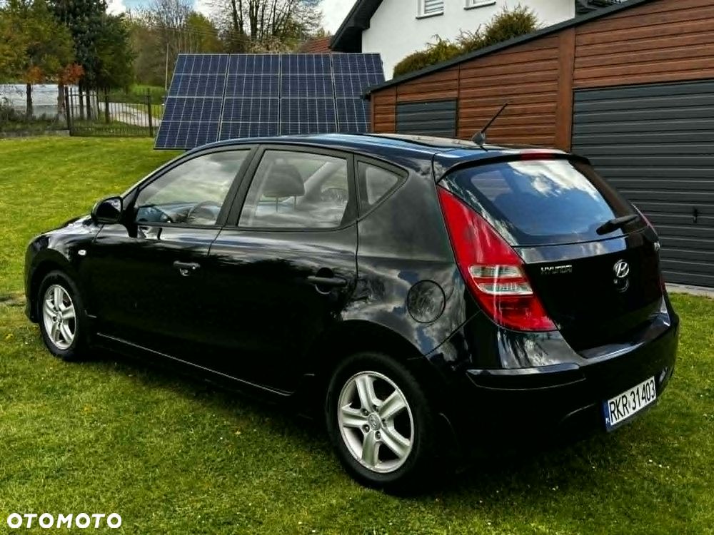 Hyundai i30 1.4 Blue Classic - 4