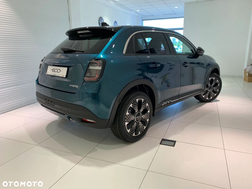 Fiat 600 1.2 Turbo Hybrid La Prima eDCT - 5