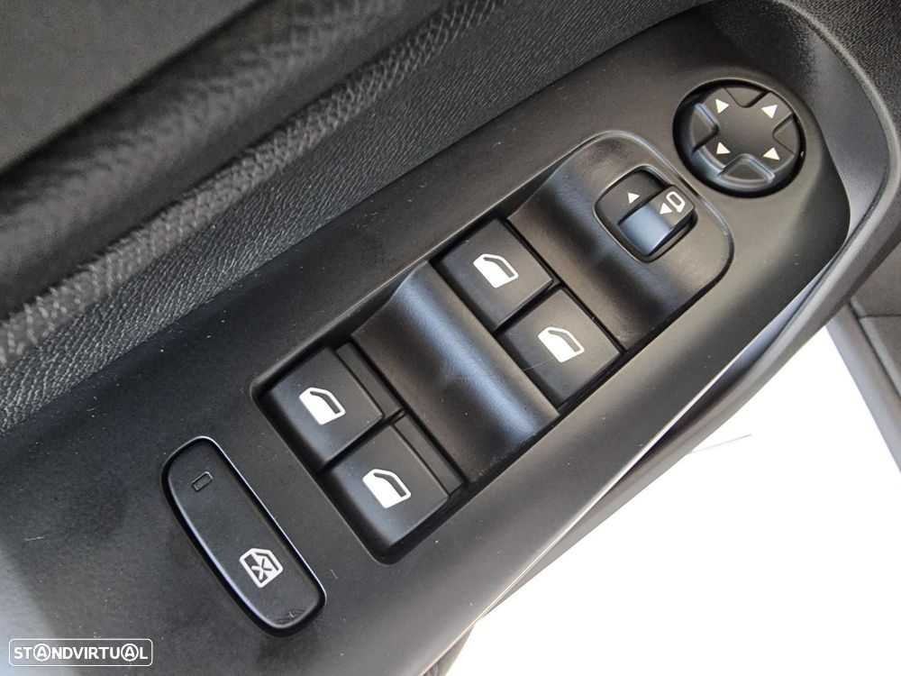 Citroën C5 Aircross 1.6 Hybrid Feel Pack e-EAT8 - 37