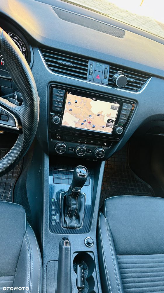 Skoda Octavia 2.0 TDI 4x4 RS DSG - 8