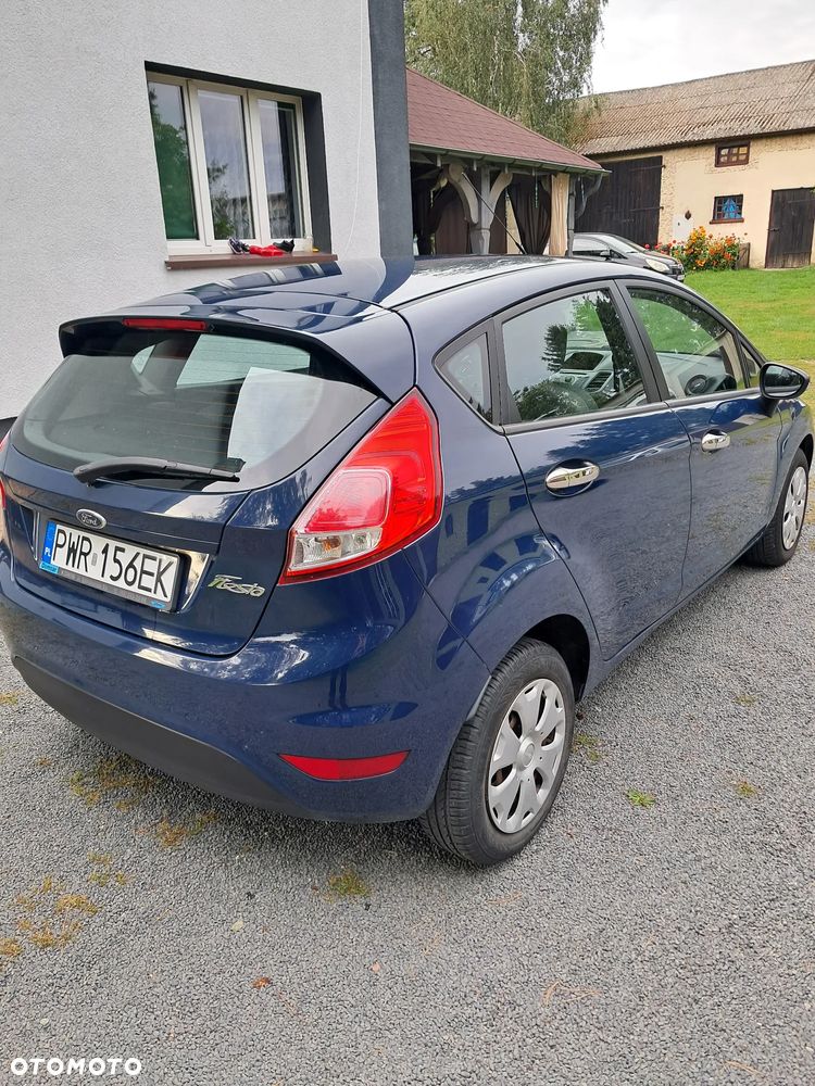 Ford Fiesta 2013 photo 4