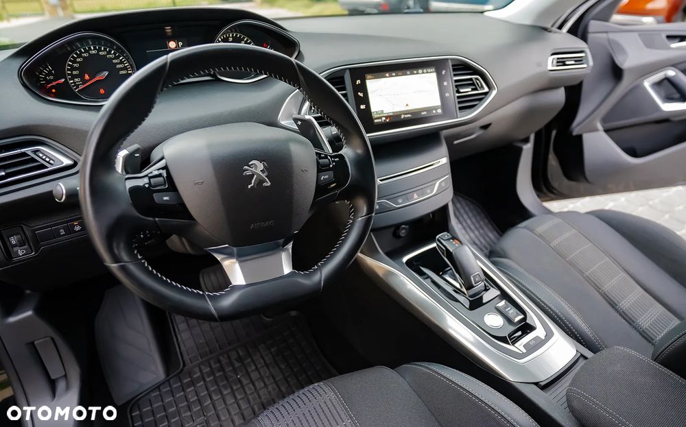 Peugeot 308 BlueHDi 130 EAT6 Stop & Start Allure - 31