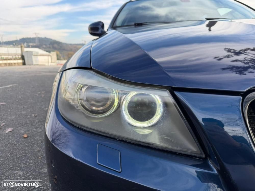 BMW 318 d Touring Line Sport - 11