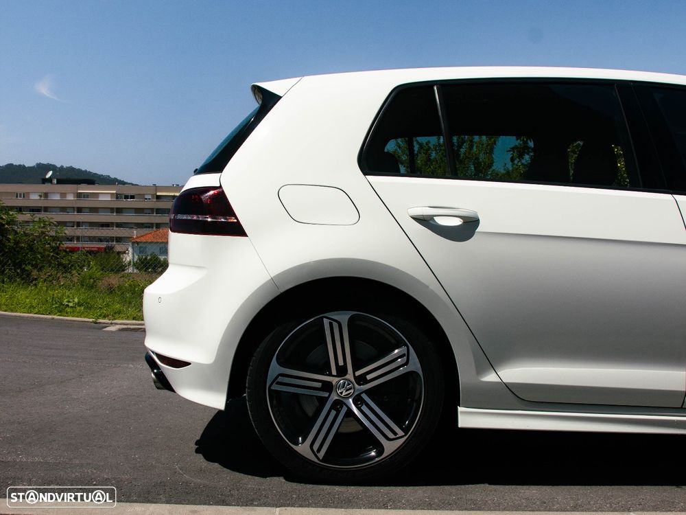 VW Golf - 9