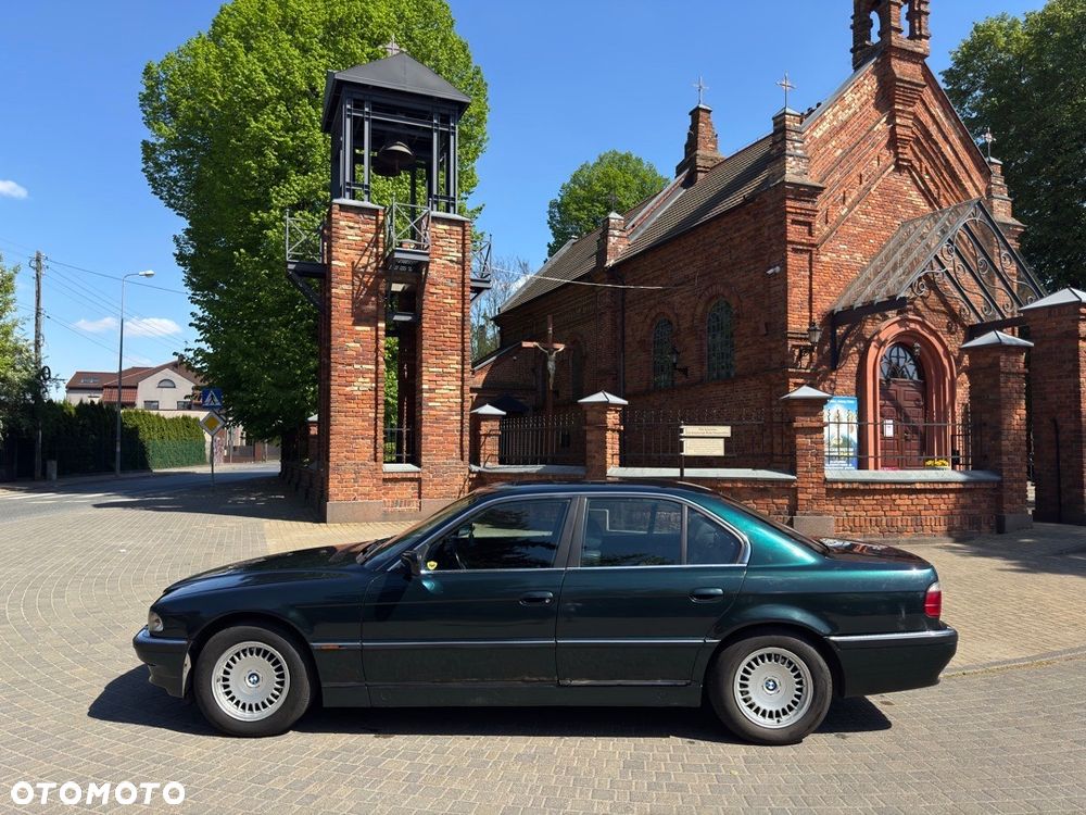 BMW Seria 7 - 3