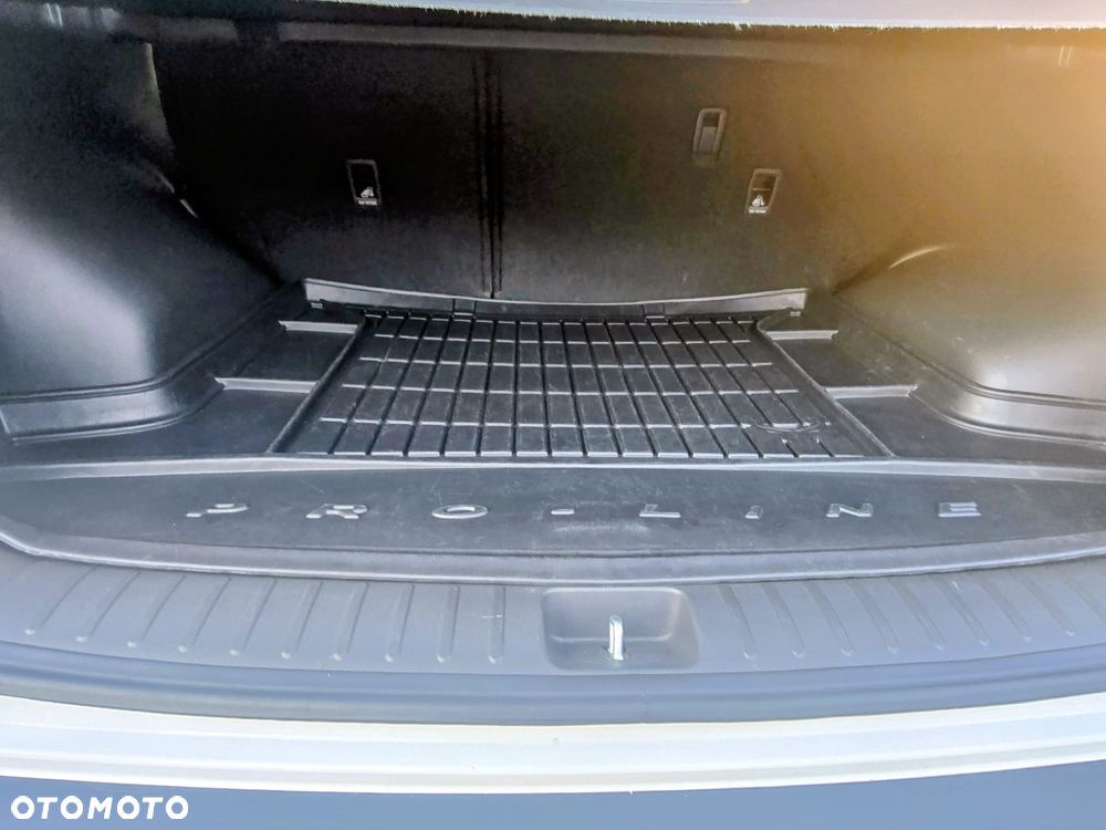 Hyundai Tucson 2.0 CRDI 4WD Automatik Premium - 10