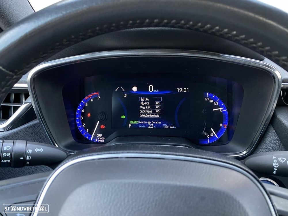 Toyota Corolla 1.8 Hybrid Comfort - 26