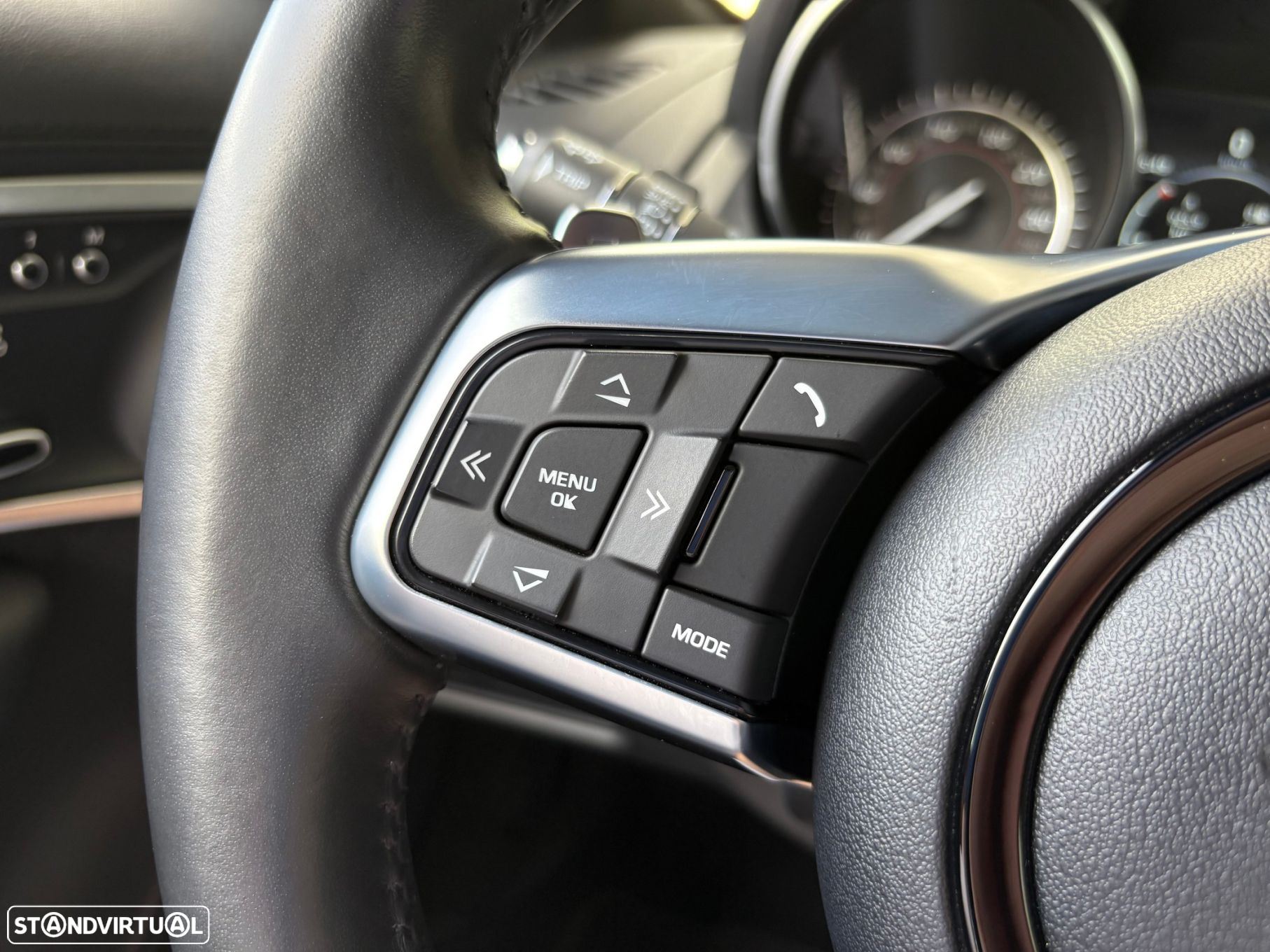 Jaguar F-Type 2.0 i4 R-Dynamic - 18