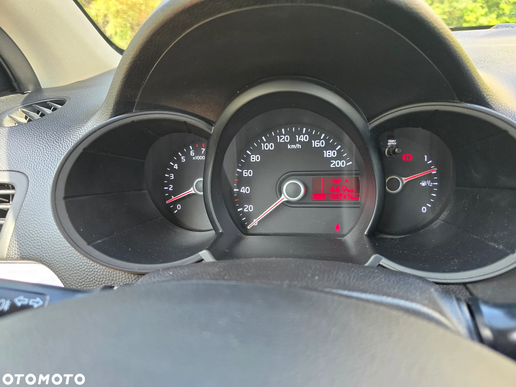 Kia Picanto 1.0 Attract - 10