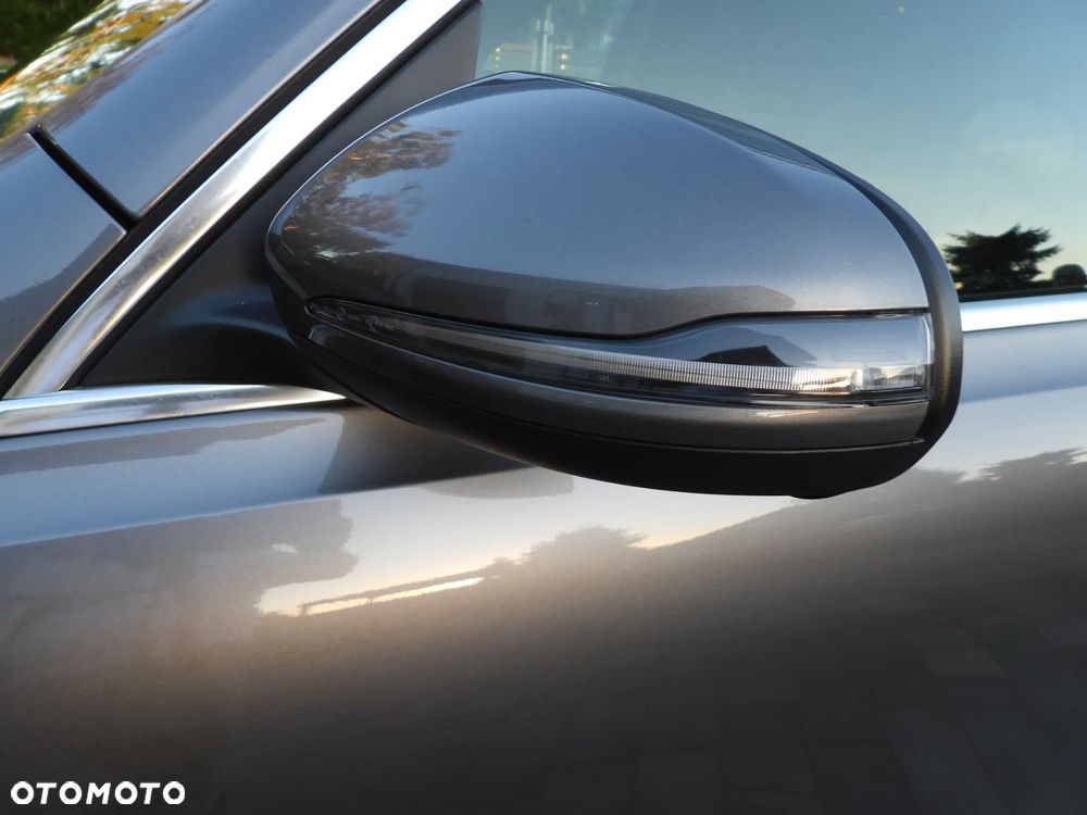 Mercedes-Benz GLB 200 d 8G-DCT EDITION 2022 - 17