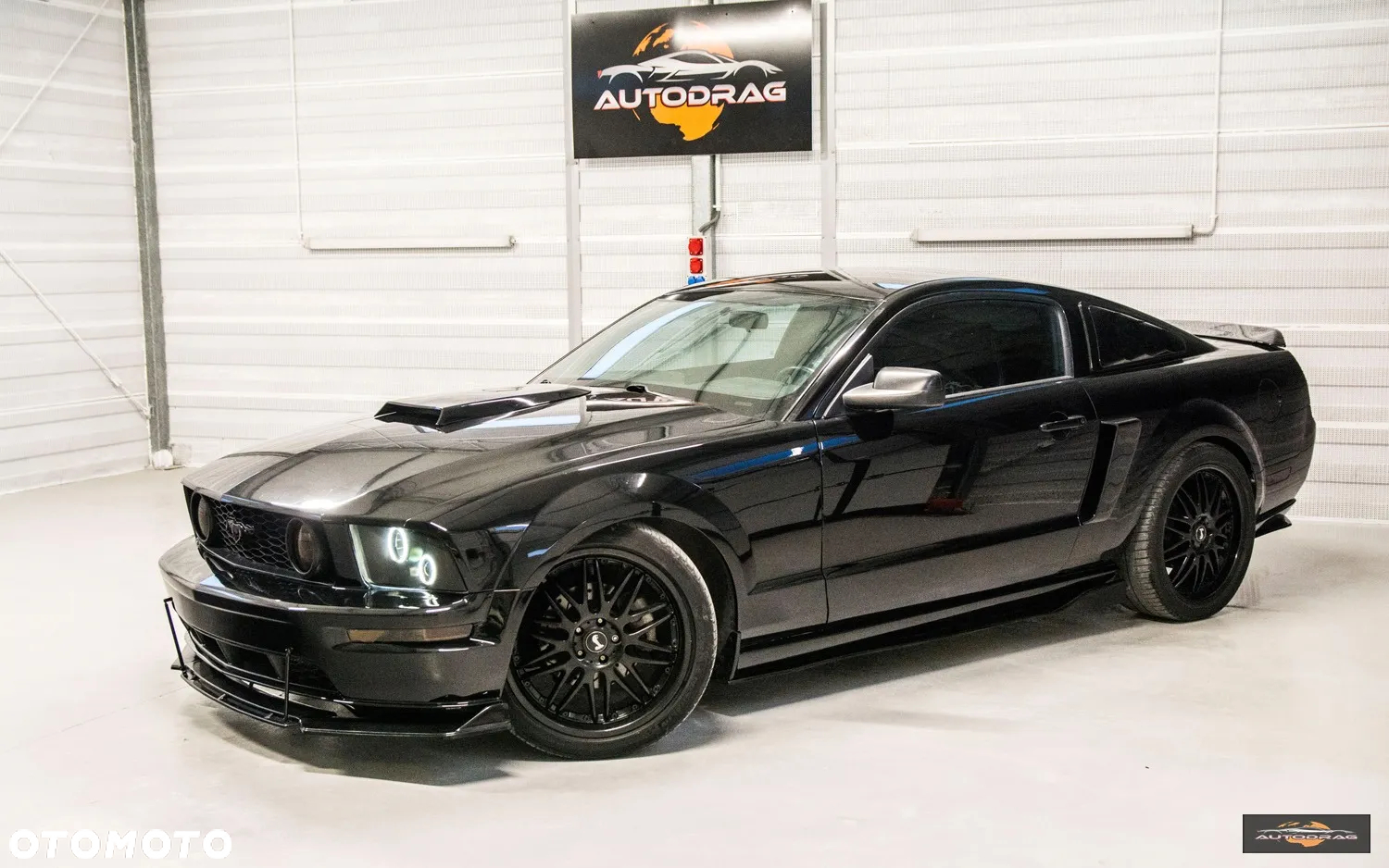 Ford Mustang - 3