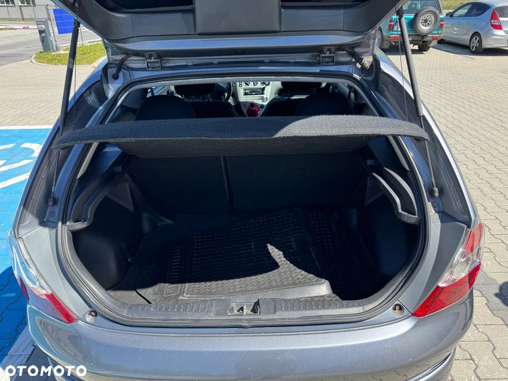 Honda Civic 1.6i Sport - 28