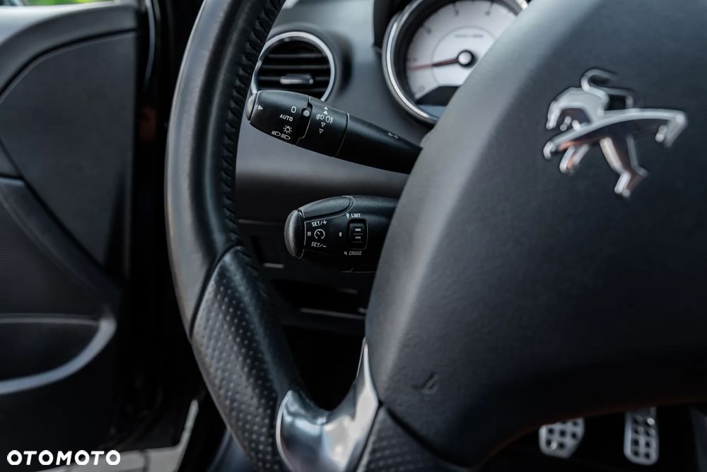 Peugeot 308 1.6 THP GTi - 28