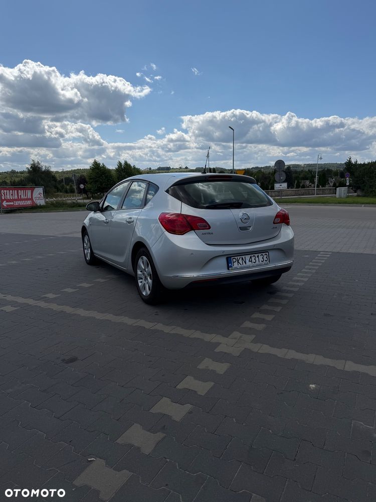Opel Astra 1.7 CDTI Enjoy - 7