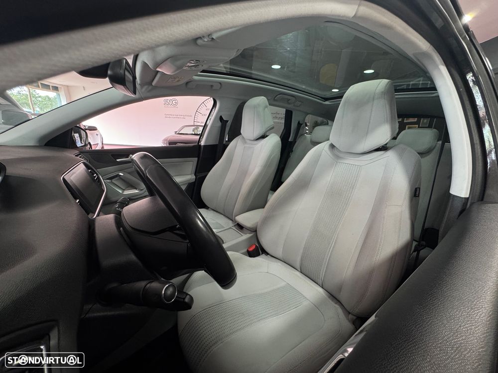 Peugeot 308 SW 1.6 e-HDi Allure - 13