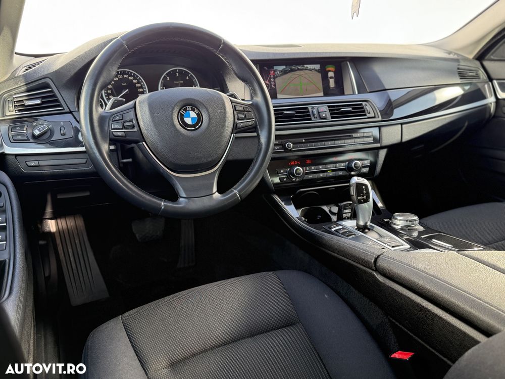 BMW Seria 5 520d xDrive Aut. - 4