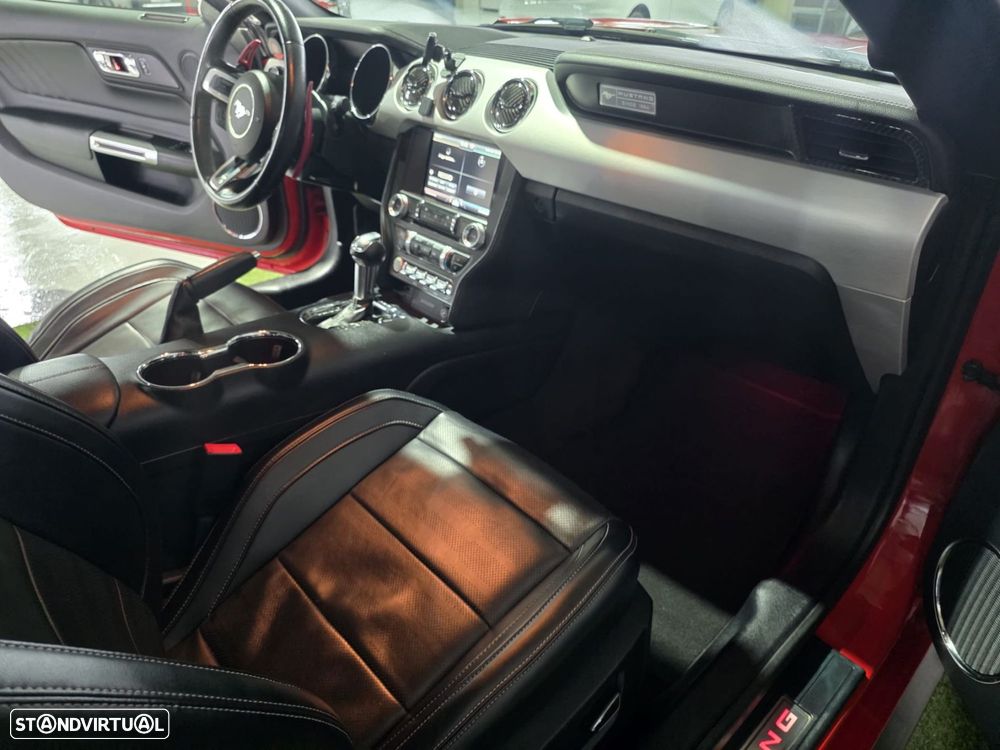 Ford Mustang 2.3i EcoBoost Aut. - 17
