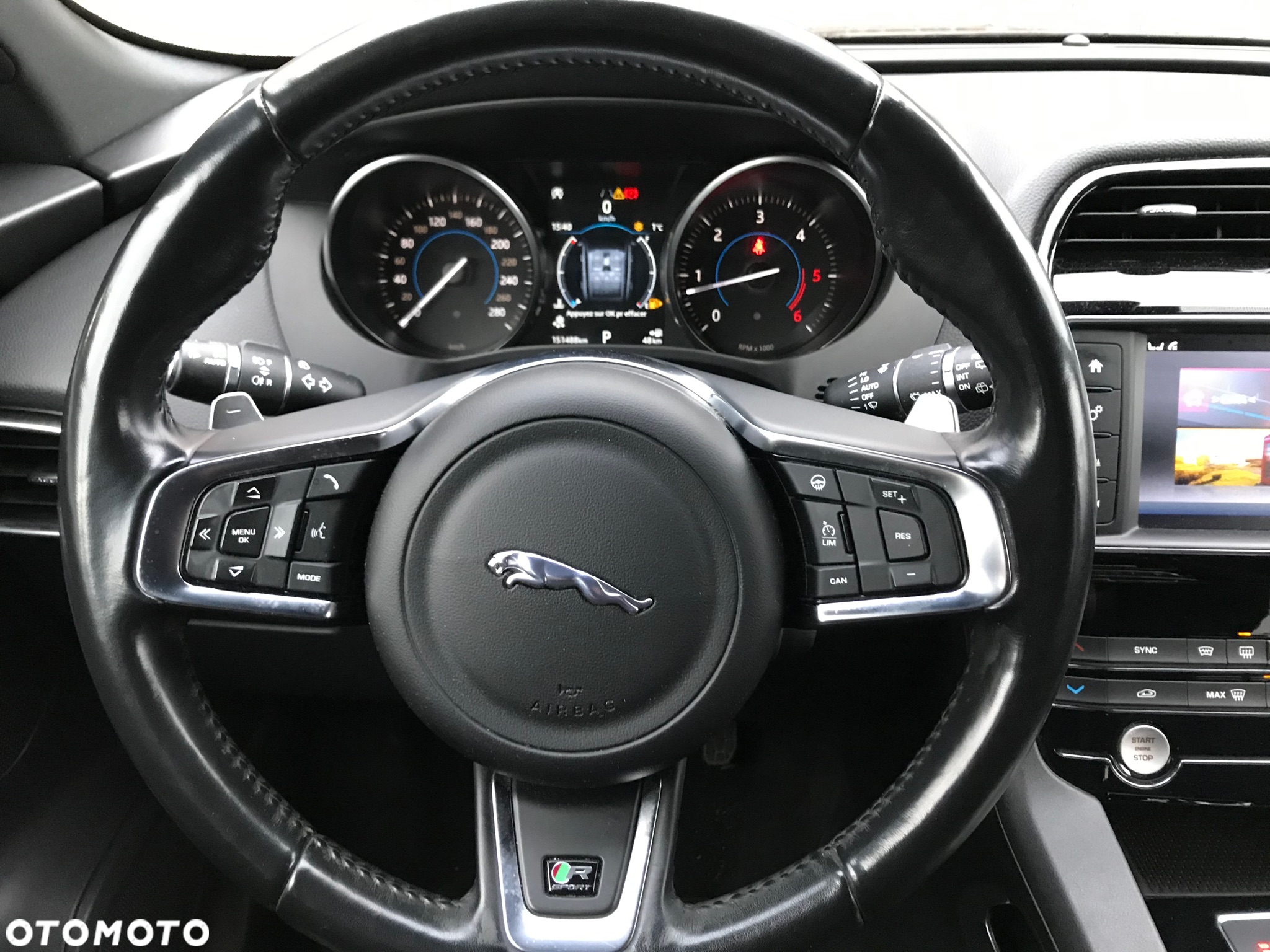 Jaguar F-Pace 3.0 TDV6 AWD R-Sport - 8