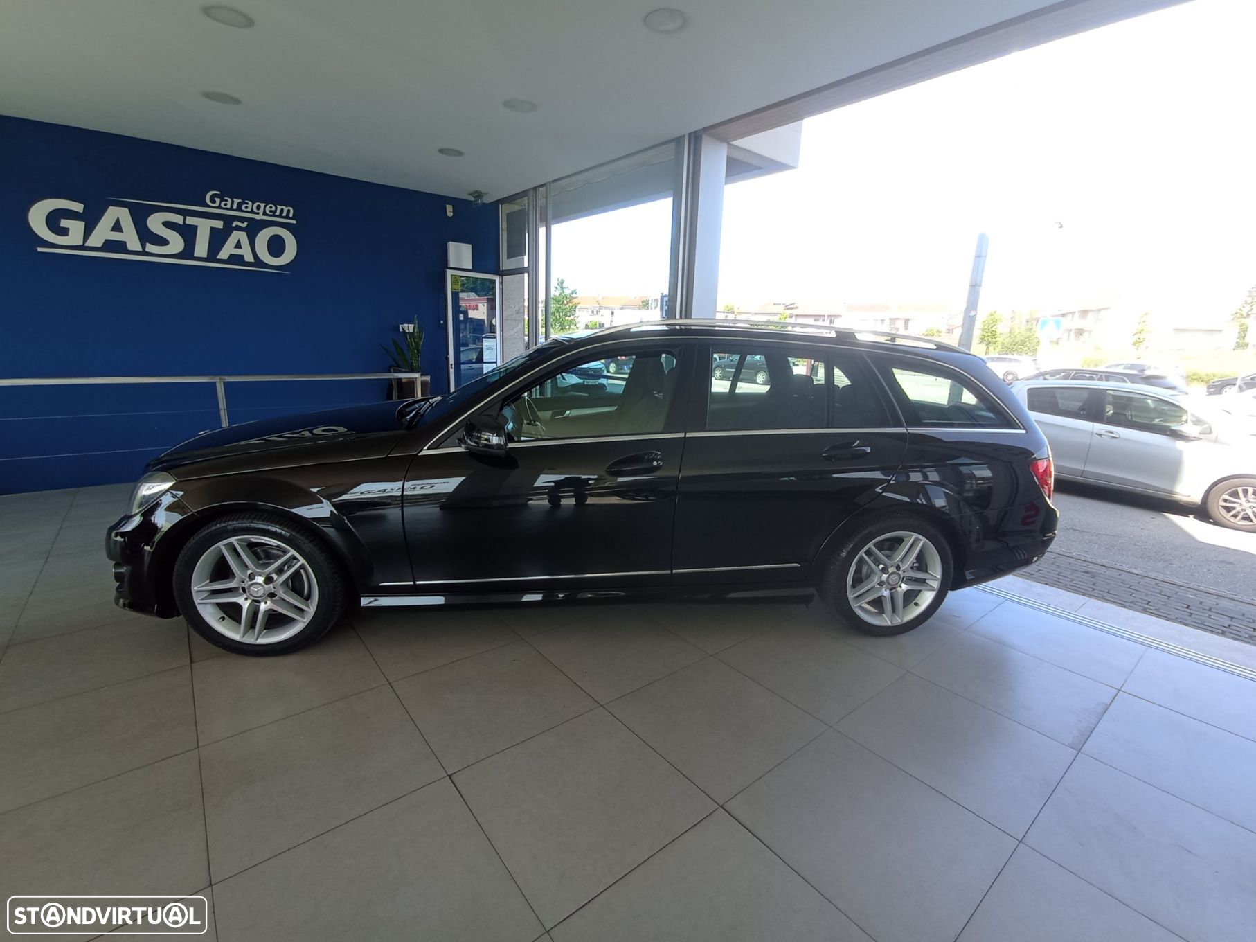 Mercedes-Benz C 220 d AMG Line - 25