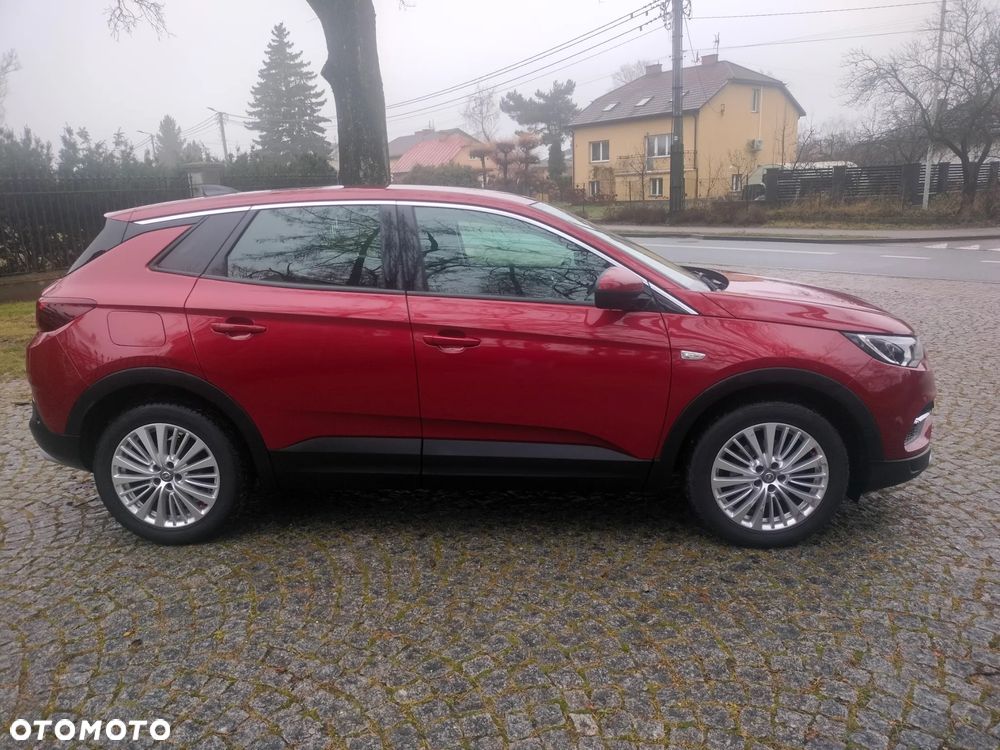 Opel Grandland X 1.2 T GPF Design&Tech S&S - 7