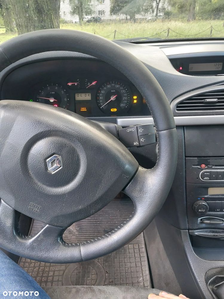 Renault Laguna 2.0 Confort Expression - 4