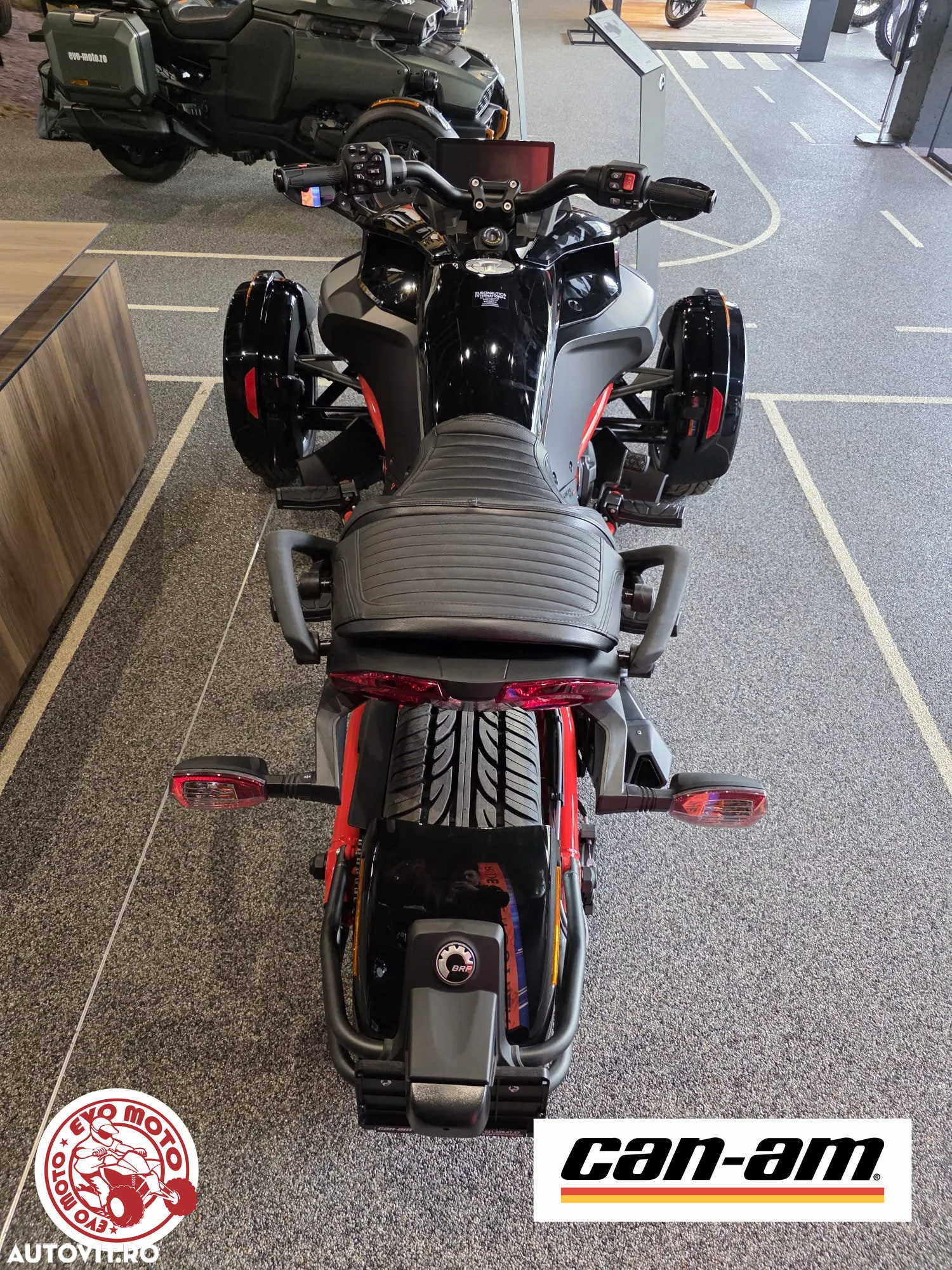 Can-Am Spyder - 5