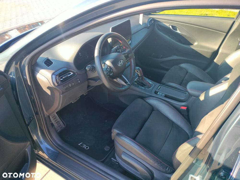 Hyundai i30 1.5 T-GDI 48V-Hybrid DCT N-Line - 16